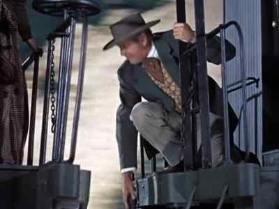 - What are you doing?
- Get back in there! - Carson City