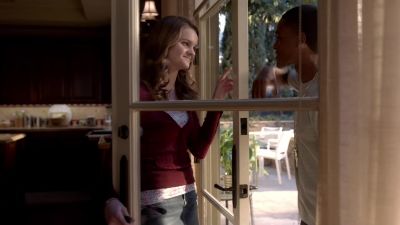 What are you doing? Go away. - Ray Donovan