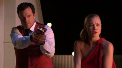 - What are you doing here?
- I could ask you the same thing. - Chuck