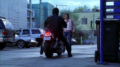 What are you doing here? - Smallville