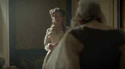      What are you doing here? - Versailles