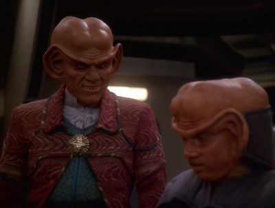 - What are you doing here, uncle?
- l'm...visiting. - Star Trek: Deep Space Nine