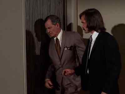 - What are you doing here?
- Waiting for you. - Mission: Impossible