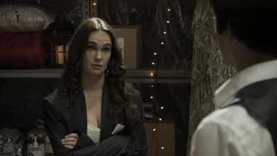 - What are you doing here?
- We need to talk. - Day of the Dead