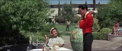 -What are you doing?
-Hi, Lucky, baby. - Viva Las Vegas