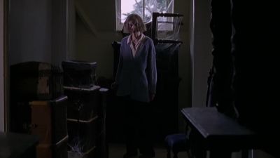 What are you doing?
-I was getting a case, Honoria. - Midsomer Murders