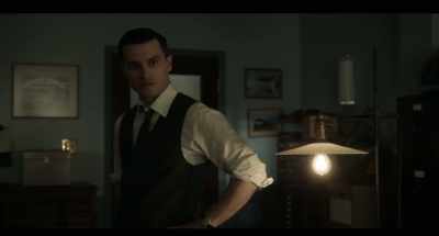 -What are you doing?
-If I don't work here anymore, - Project Blue Book