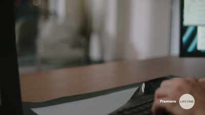 What are you doing in the office
the day before Christmas? - A Twist of Christmas
