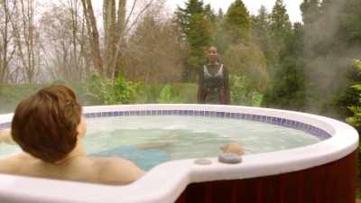 What are you doing
in the whirlpool bath? - Upload