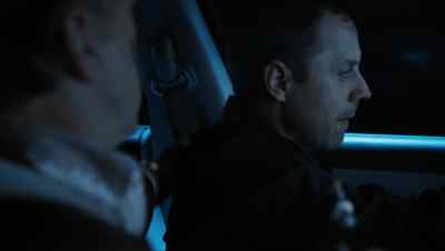 What are you doing, man?
Don't fuckin' touch me. - Sneaky Pete