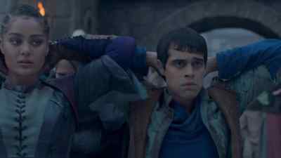 - What are you doing?
- Pass me your rings. - The Outpost