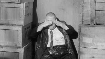 What are you doing? - The Three Stooges Go Around the World in a Daze
