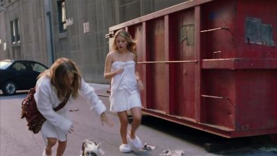 What are you doing - New York Minute