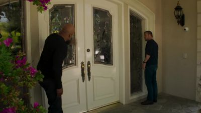       What are you doing? - NCIS: Los Angeles