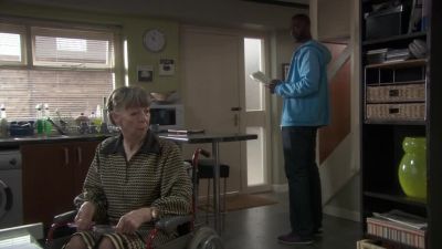 What are you doing? - Shameless