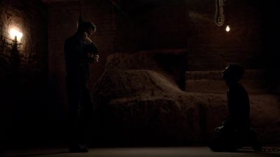 What are you doing? - The Vampire Diaries