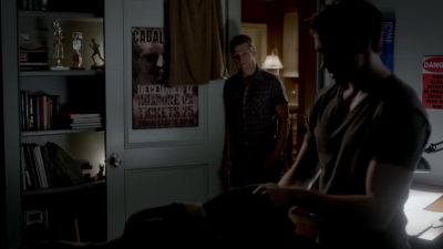 What are you doing? - The Vampire Diaries