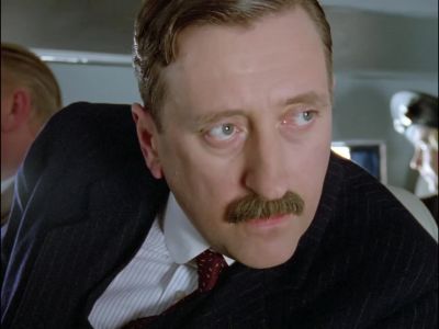 - What are you doing? - Agatha Christie's Poirot