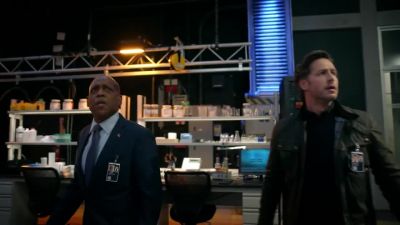 What are you doing? - Manifest