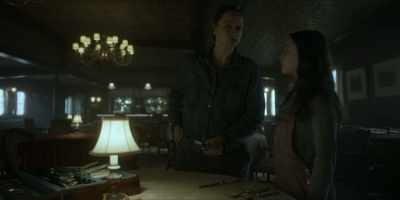 What are you doing? Shh. - Tales of the Walking Dead