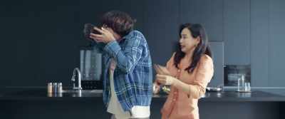 What are you doing? Stop it! - Killing Romance