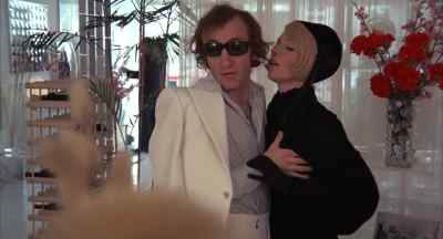 - What are you doing?
- Take me. Do it to me. - Everything You Always Wanted to Know About Sex * But Were Afraid to Ask