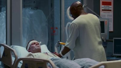 - What are you doing?
- That didn't feel right. - House