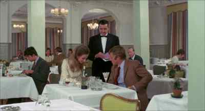 - What are you doing?
- The boss pays. - Downhill Racer