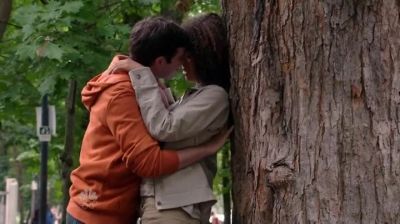 What are you doing?
This. - Grimm