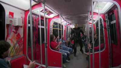- What are you doing?
- What is this? - Friday the 13th Part VIII: Jason Takes Manhattan