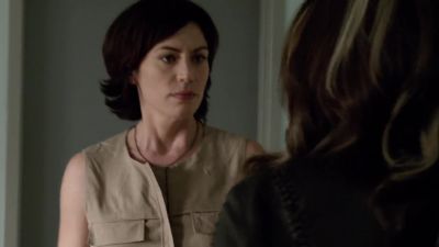 What are you doing with Lowen?
You divorcing Jax? - Sons of Anarchy