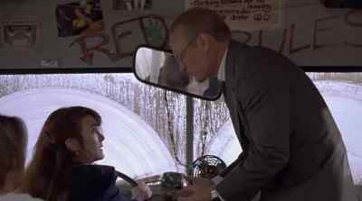 - What are you doing?
- You drive too slow. - National Lampoon's Senior Trip