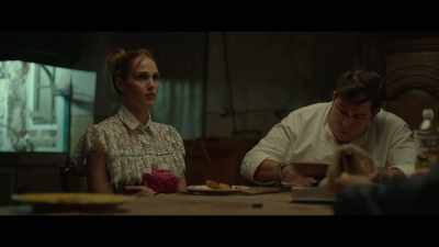 -What are we going to do, Dad?
-Something you've never done. - Spoiled Brats