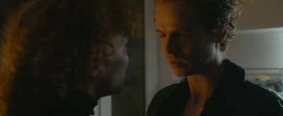 What are we going to do?
- I'm not going to keep it. - Belgica