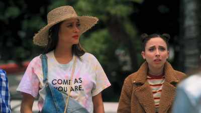 ‐ What are we gonna do now?
‐ There's nothing we can do. We failed. - Dollface
