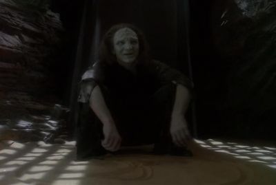 What are you laughing at? - Star Trek: Deep Space Nine