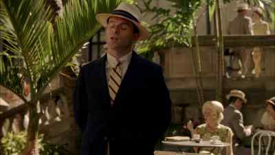 - What are they saying?
- Anti-Machado stuff. - Boardwalk Empire