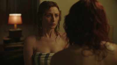 What are you saying?
I can't just leave my marriage. - Snapshots