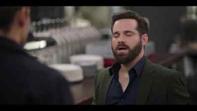 - What are you saying? - Laid