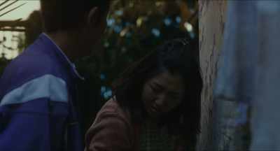 What are you smelling me for? - Shoplifters
