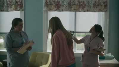 - What are you taking now?
- Nothing. - The Girl from Plainville