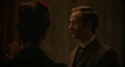 - What are you talking about?
- Pierre. - Curiosa
