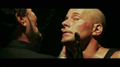 - What are you talking about?
- We need to take out the Director. - The Perfect Weapon