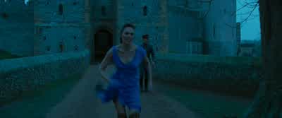 What are they cheering for? - Wonder Woman