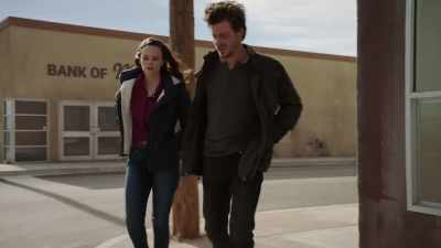 - What are you thinking?
- I'm thinking - Midnight, Texas