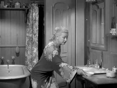 What are you up to? - Monsieur Verdoux