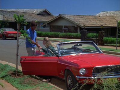 WHAT ARE WE STOPPING
HERE FOR? - Hawaii Five-O