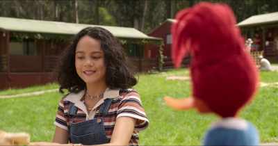 - What are you working on anyway?
- It's supposed to be a catapult. - Woody Woodpecker Goes to Camp