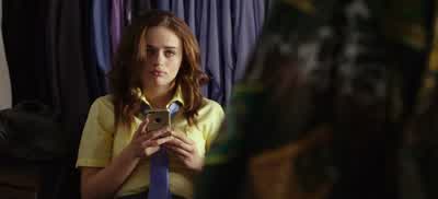 What are you doing anyway? - The Kissing Booth