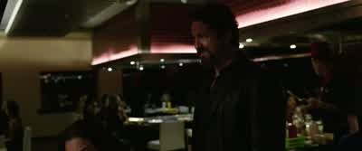 What are you doing here? - Den of Thieves